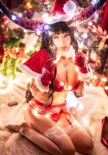 欧美混血美人写真拍摄_720影视在线观看