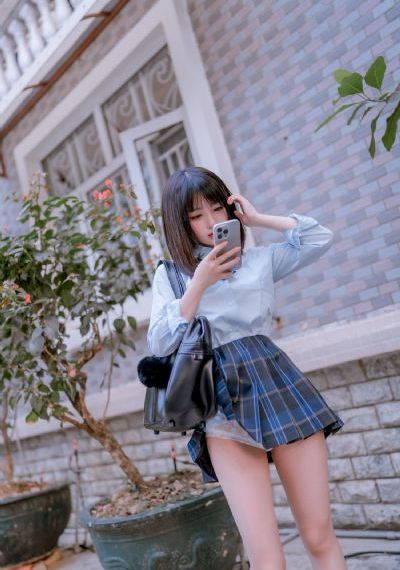 欧美久久的理论片_超清天堂在线