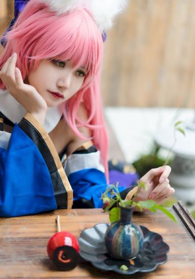 中国人穿欧美风_HD在线播放