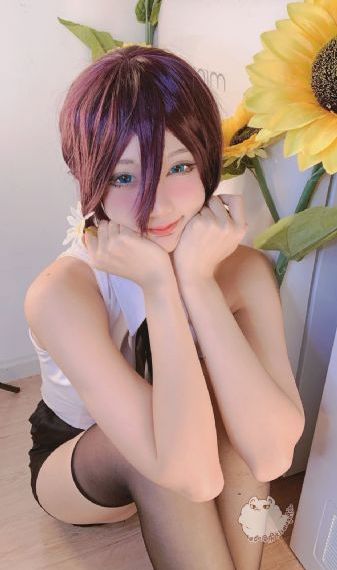 搞笑欧美头像女_1080超清在线观看