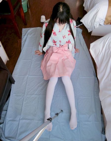 欧美男人撸铁视频_BD英语高清免费观看