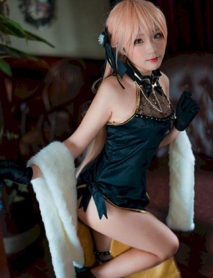 欧美美女直播视频播放_超清免费观看视频
