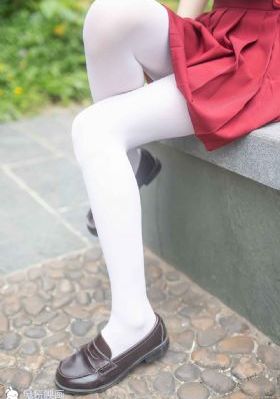 欧美胸衣_720免费观看