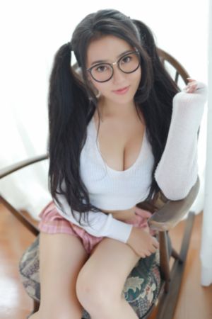 国产亚洲精品乱子伦_BD英语电影全集观看