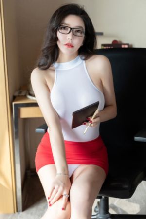 亚洲色自拍偷拍清纯唯美_4K在线视频观看