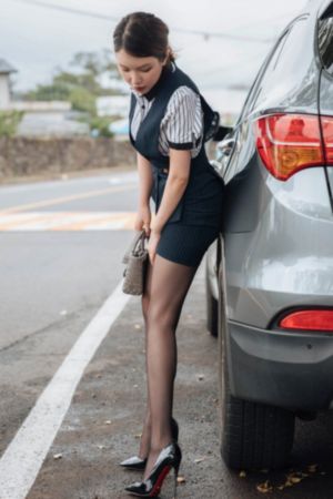 欧美先锋舞蹈完整版_720手机在线看