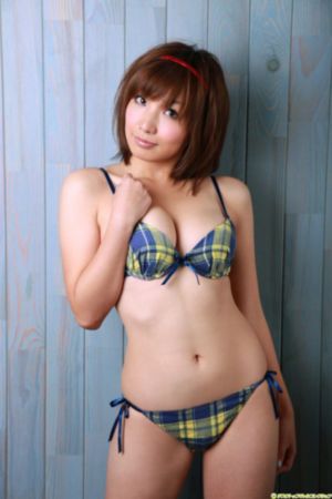 高清欧美女生图片口咬_剧情片免费全集观看
