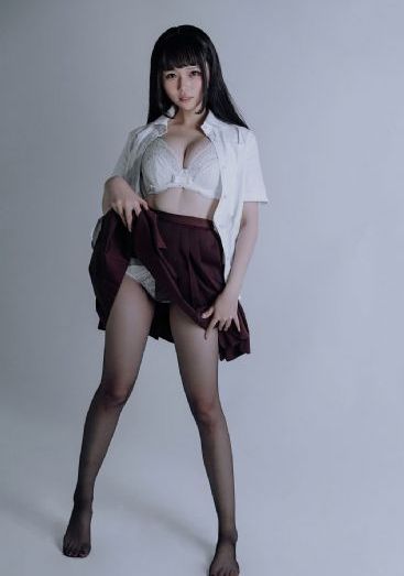 欧美夸张耳饰新娘_HD免费在线播放